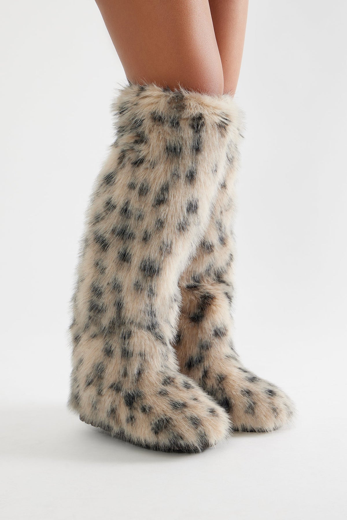 Arctic Faux Fur Boots - Leopard