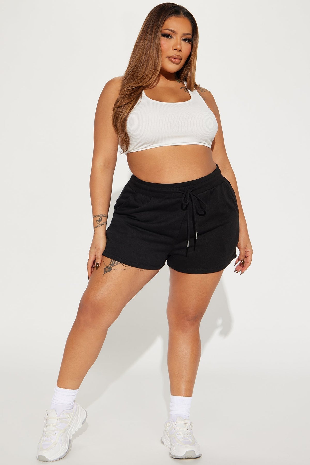 Chilling Out Short - Black