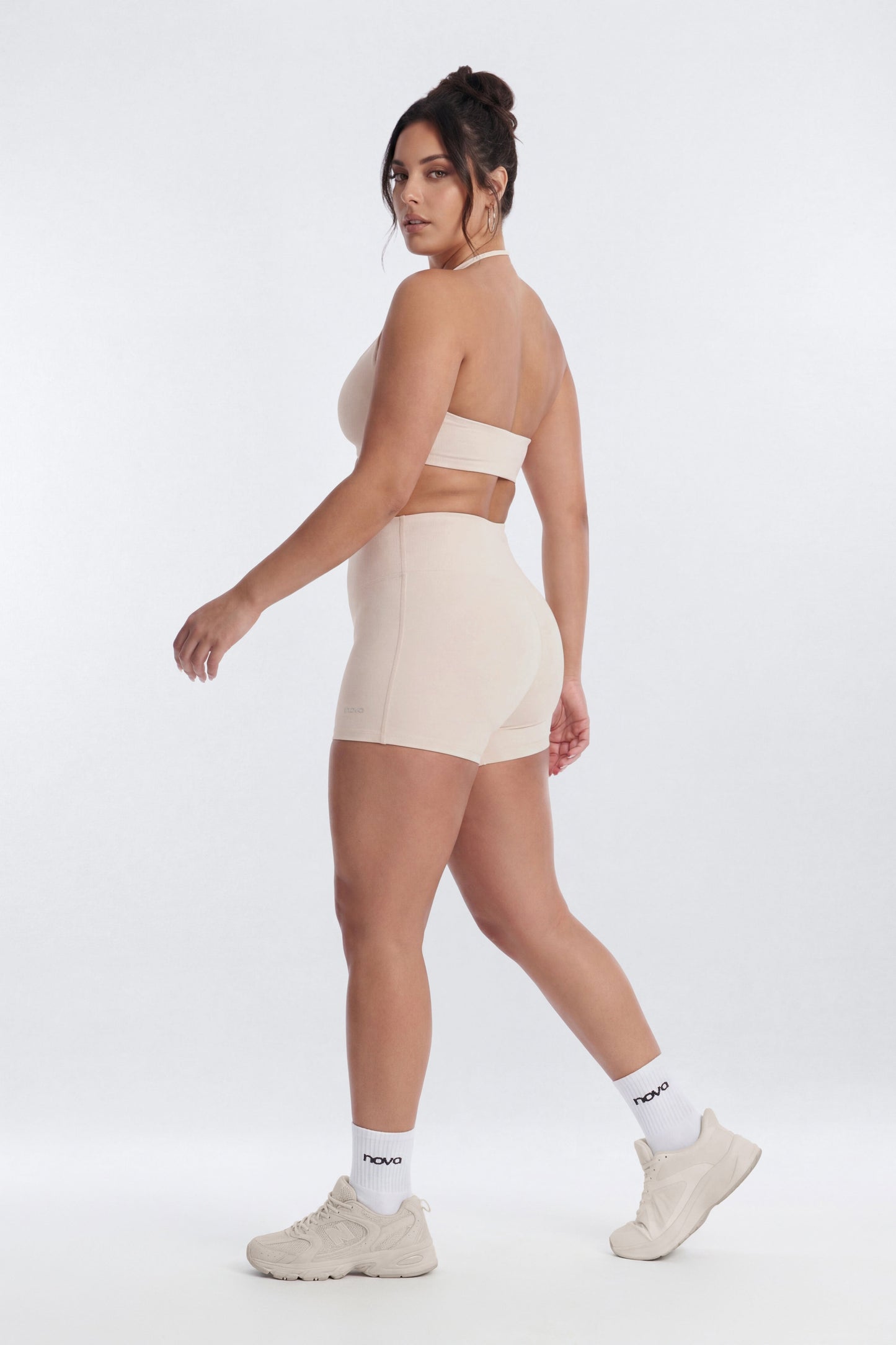 AirSculpt™ 3″ Mid Rise Biker Short - Oat Milk