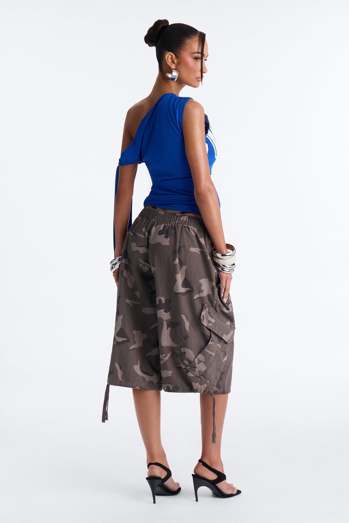 Carter Twill Cargo Bubble Hem Bermuda Short - Camouflage