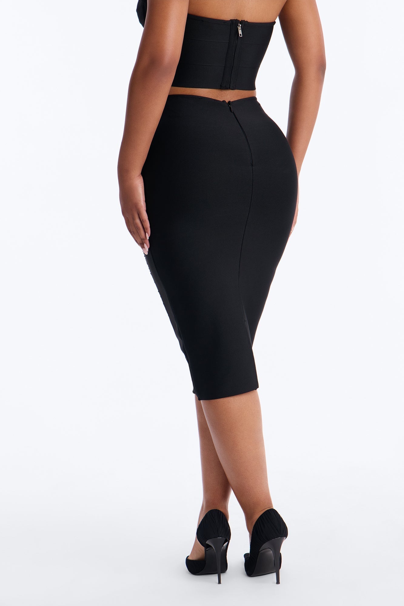 Your Dream Girl Ruched Bandage Midi Skirt - Black