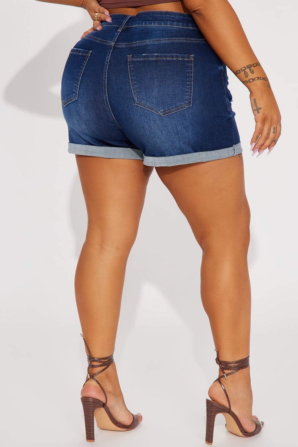 90s Mom Stretch Ripped Denim Shorts - Dark Wash