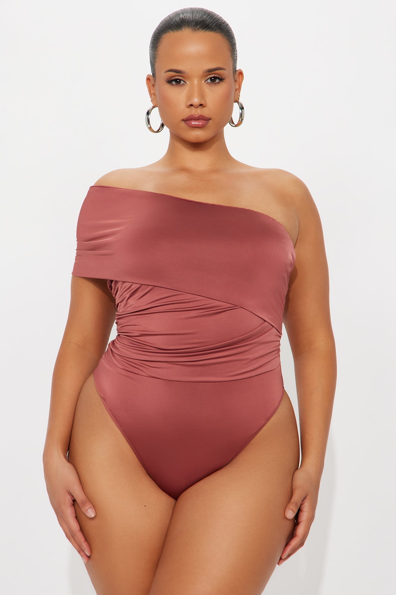 Reese Off Shoulder Ruched Bodysuit - Marsala