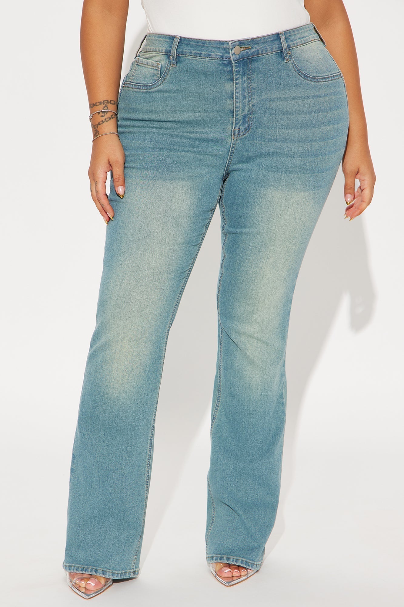 Mesa Booty Lifting Stretch Bootcut Jeans - Medium Blue Wash