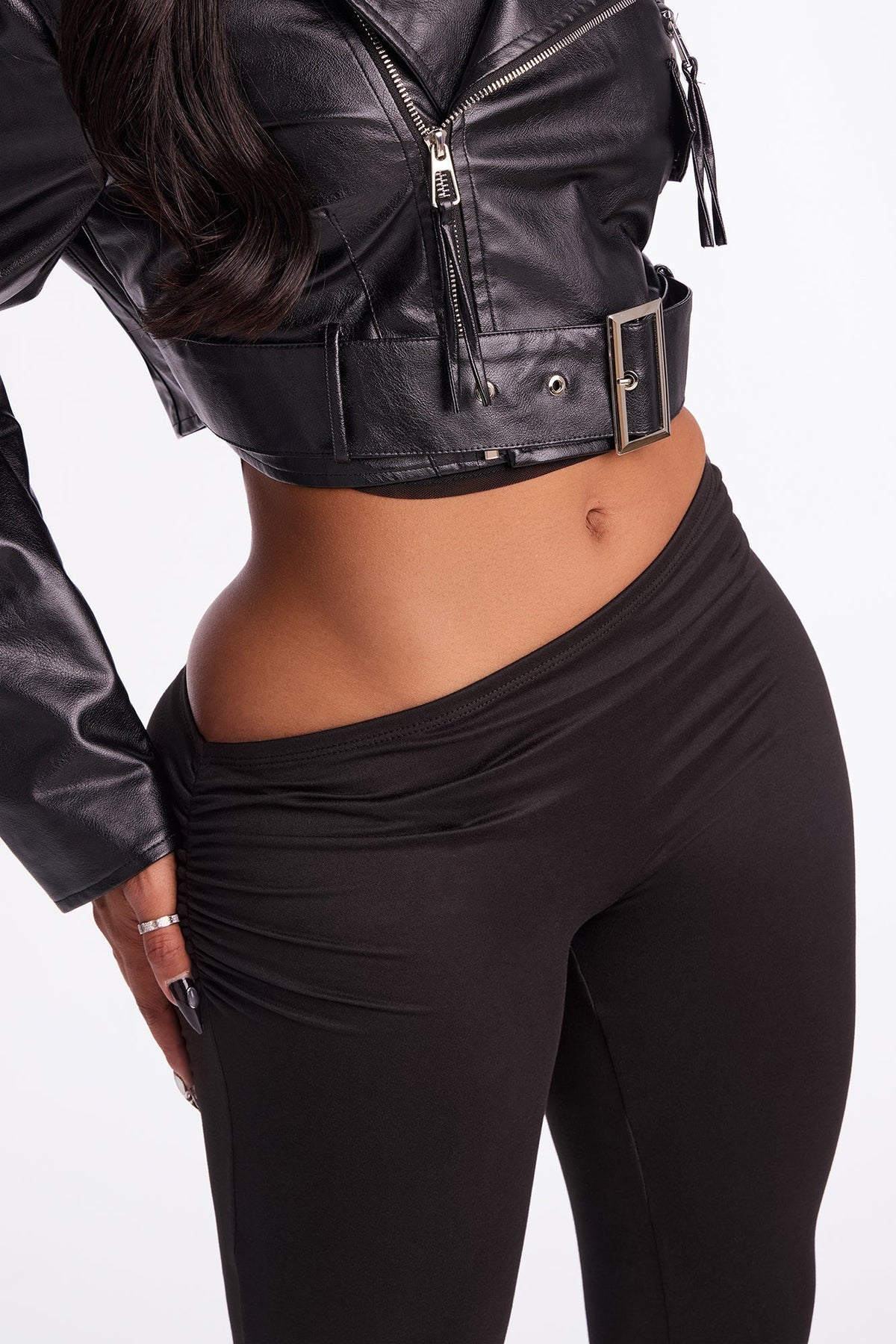 Don't Peek Ruched Asymmetrical Low Rise Legging - Black