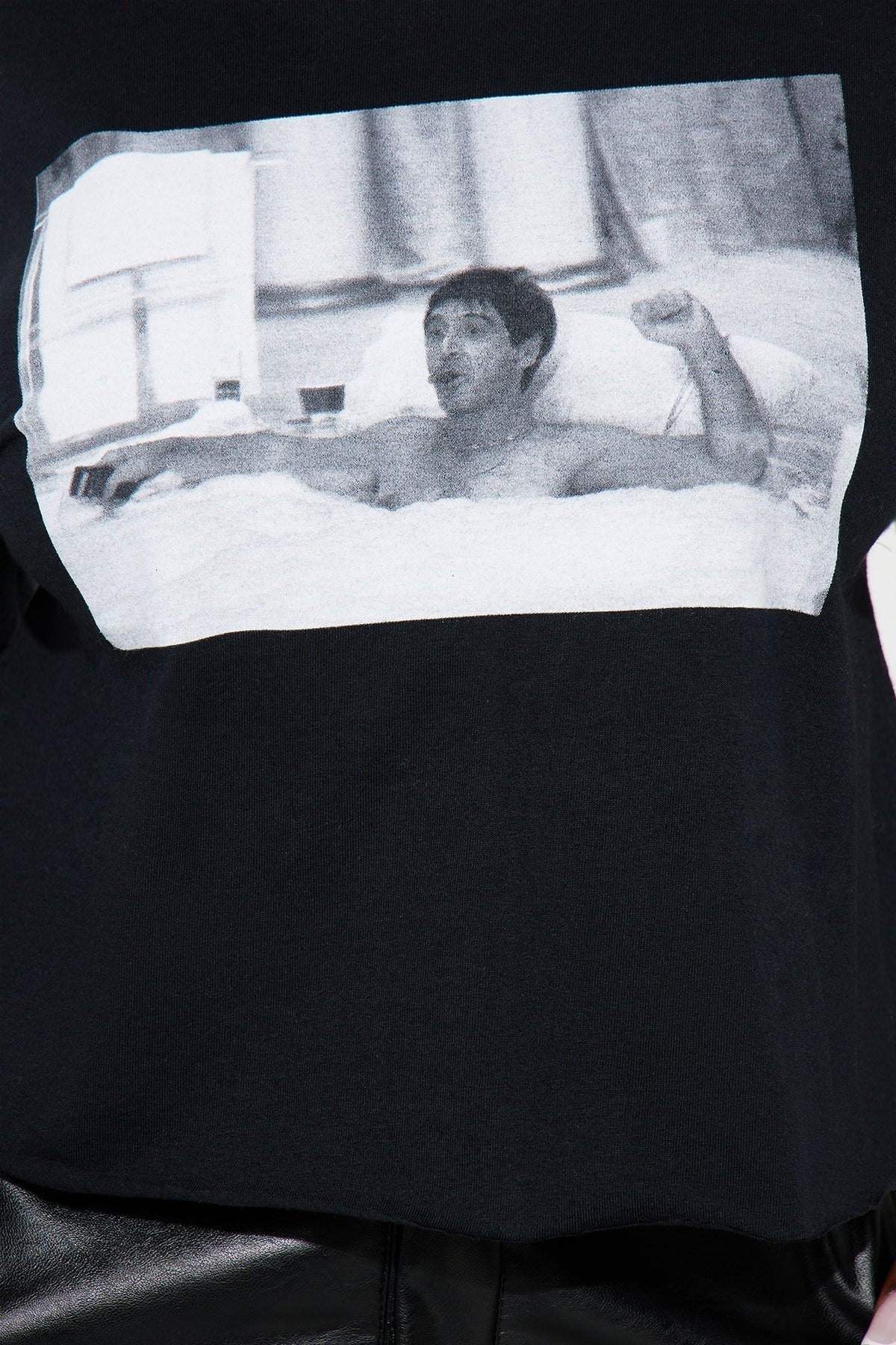 Scarface The World Is Ours Cropped Tee - Black