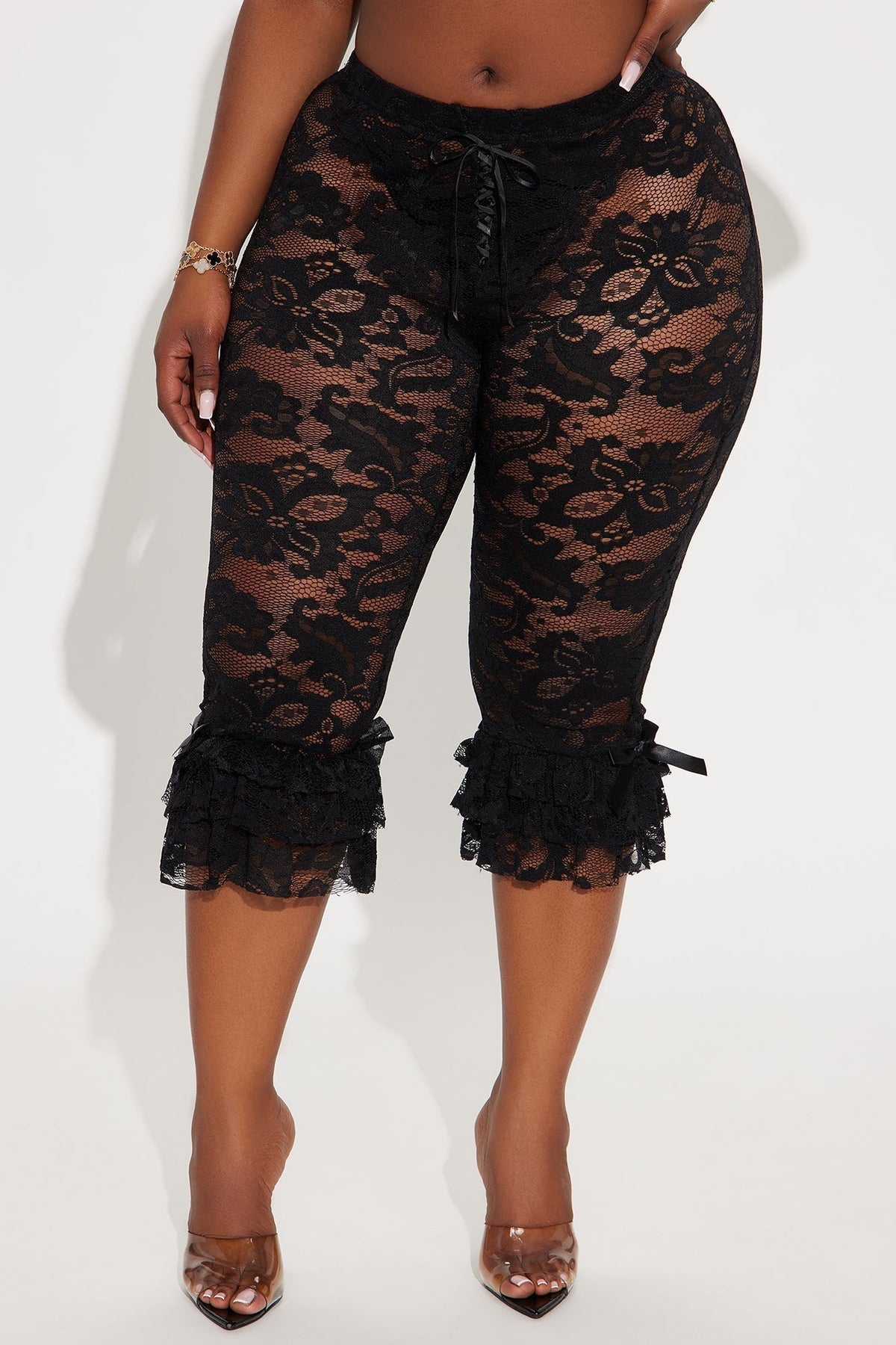 Magnolia Lace Ruffle Capri Legging - Black
