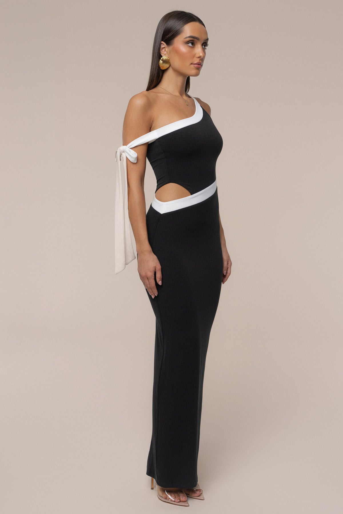 Black Jorden Contrast Maxi Dress